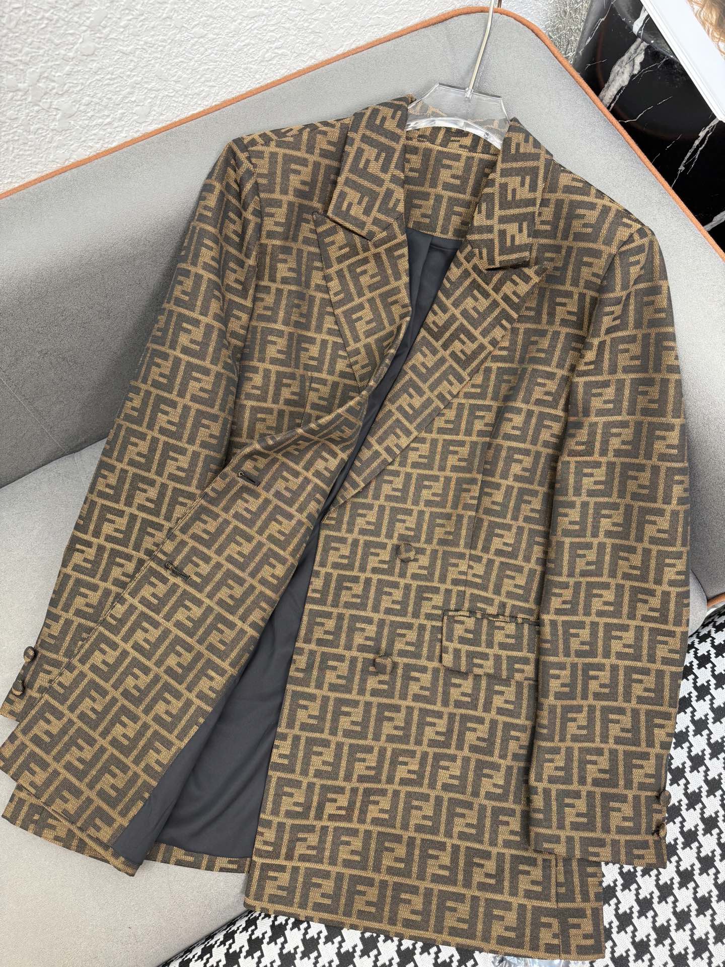 F Double-breasted suit jacket 1825090912