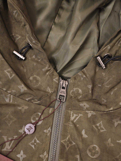 L Casual couple hooded jacket windbreaker coat 1825091603